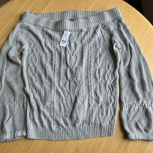 SOHO New York & Co Grey sweater size M NWT